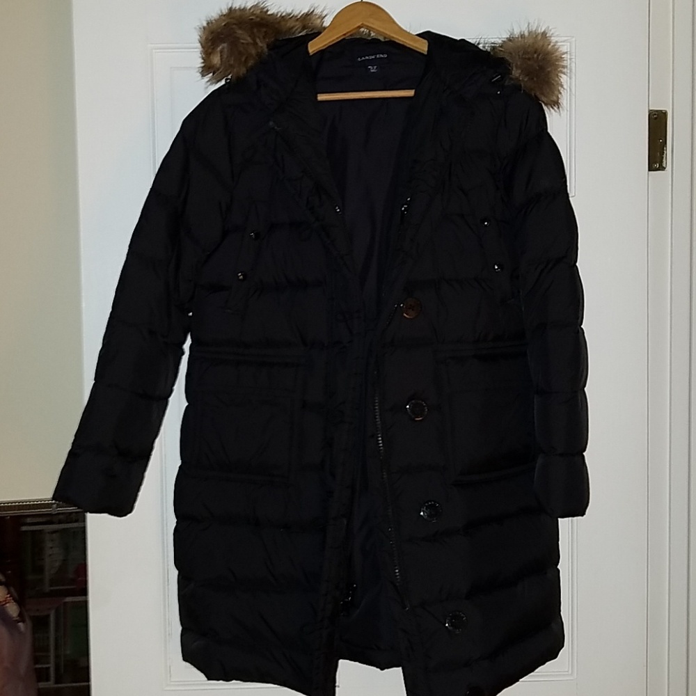 Puffy, down parka / jacket/ winter coat